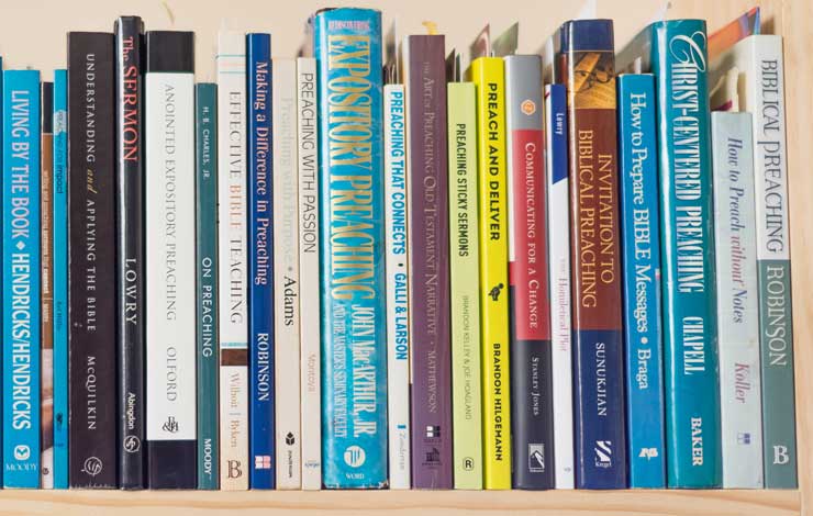 10 Best Books on Preaching For Beginners